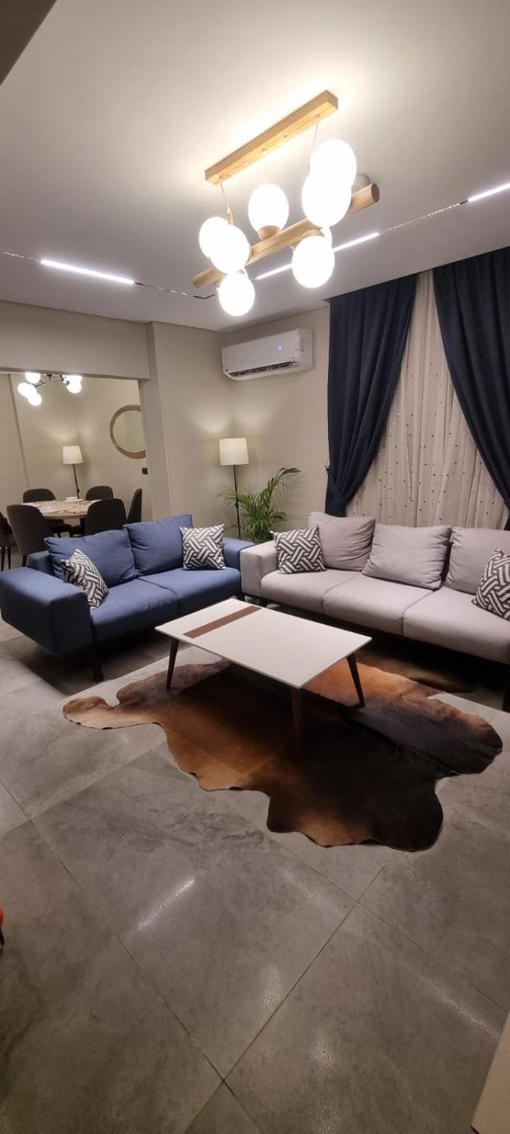 Luxury Apartment El Mohandessen Cairo Exterior photo